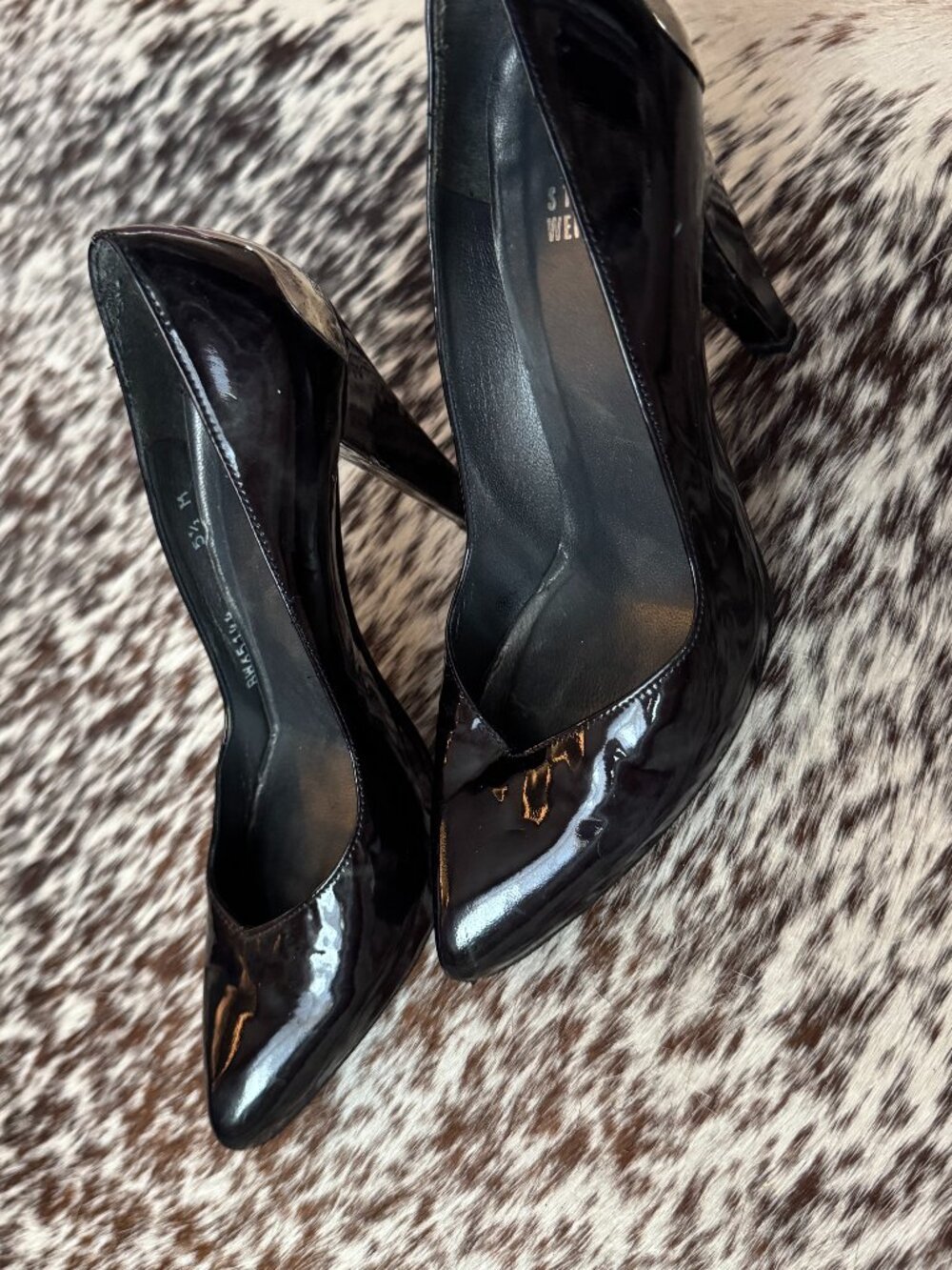 Stuart Weitzman Vintage Navy Marbled Patent Pumps Sz 5.5